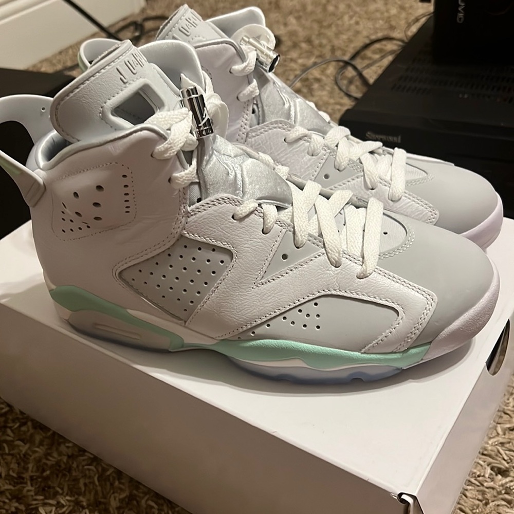 Air Jordan 6 Retro